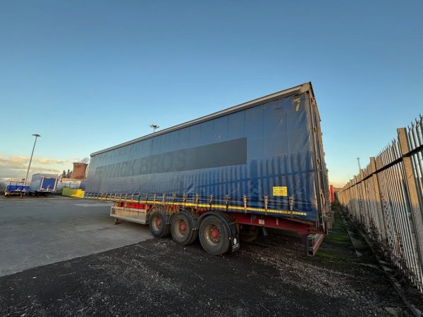 Montracon 4.37m XL Rated Curtainsider Trailer